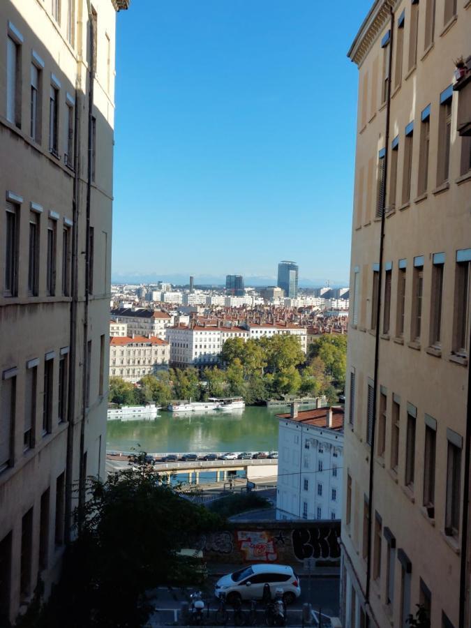 Gite Le Magneval Lyon Exterior photo