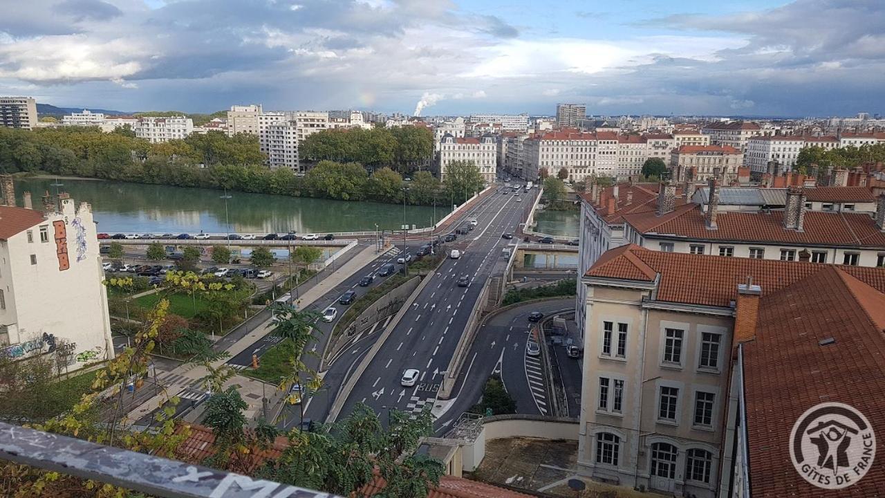 Gite Le Magneval Lyon Exterior photo